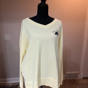 Camp David The Clearing Folk School Wisconsin  Light Yellow V-Neck Sweater
